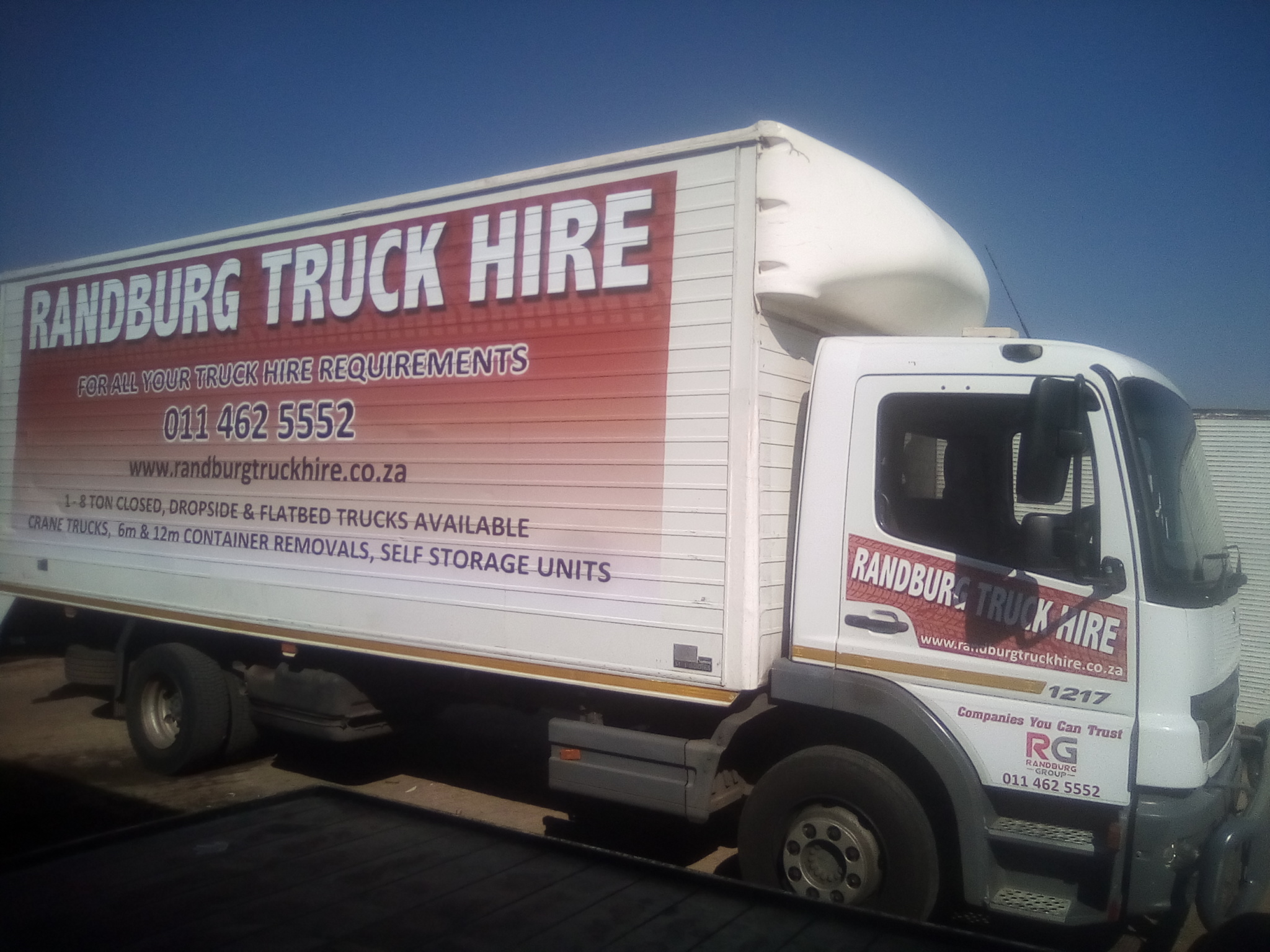 Removal truck store hire near me