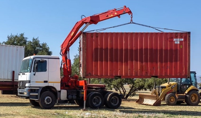 24 Ton Horse & Trailer 